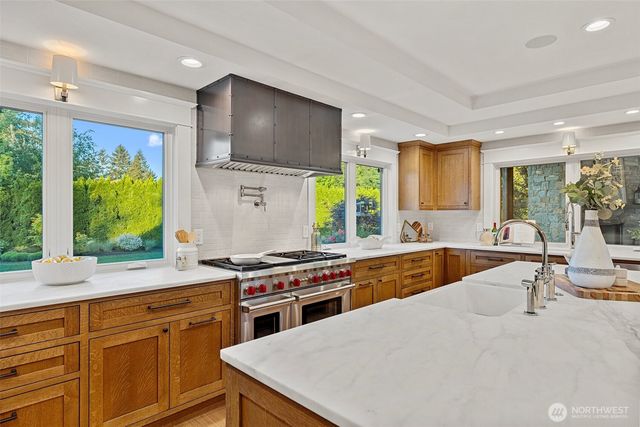 6006 128th Avenue NE, Kirkland, WA 98033