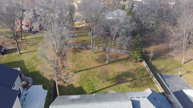 1082 W Lake Drive, Detroit Lakes, MN 56501