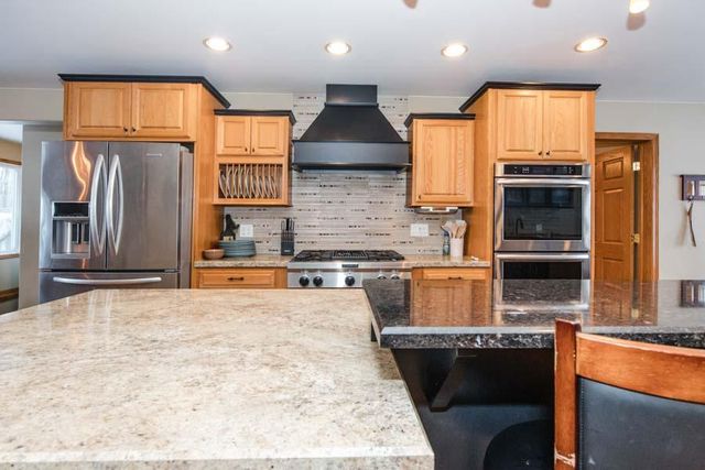 1082 W Lake Drive, Detroit Lakes, MN 56501