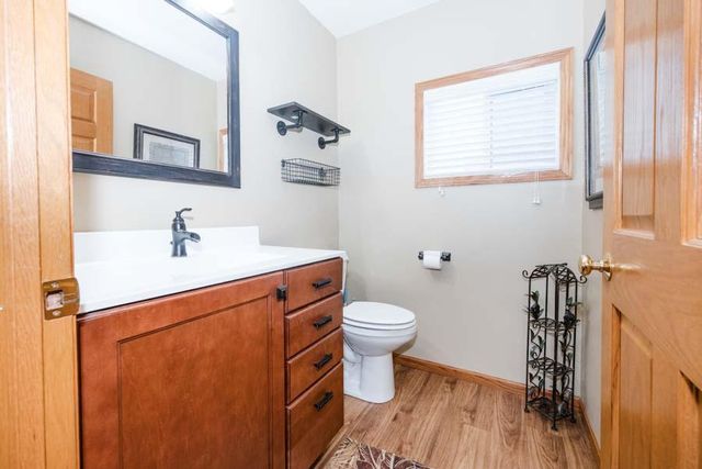 1082 W Lake Drive, Detroit Lakes, MN 56501