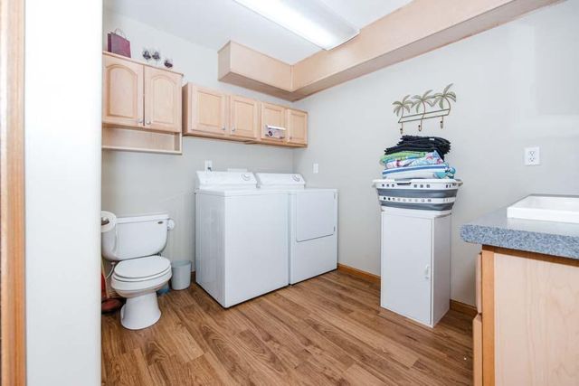 1082 W Lake Drive, Detroit Lakes, MN 56501