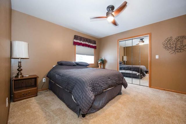 1082 W Lake Drive, Detroit Lakes, MN 56501