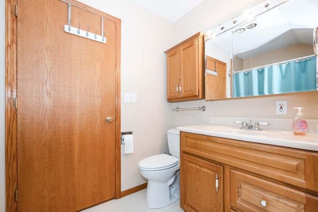 1082 W Lake Drive, Detroit Lakes, MN 56501