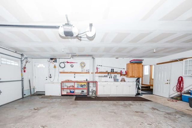 1082 W Lake Drive, Detroit Lakes, MN 56501