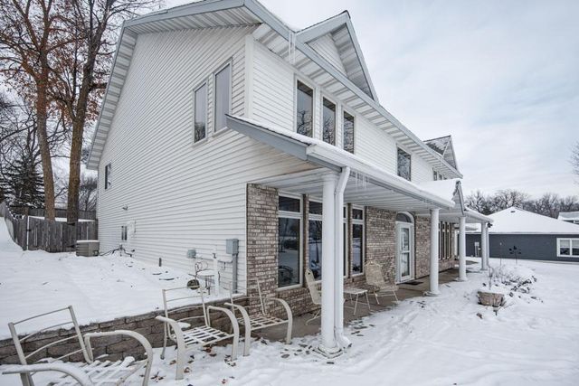 1082 W Lake Drive, Detroit Lakes, MN 56501