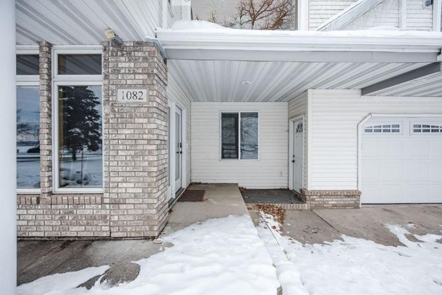 1082 W Lake Drive, Detroit Lakes, MN 56501