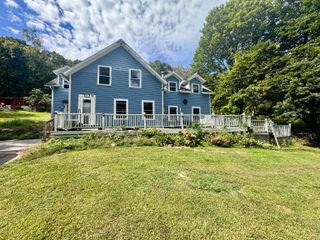 40 Hammond Avenue, Norwich, CT 06360