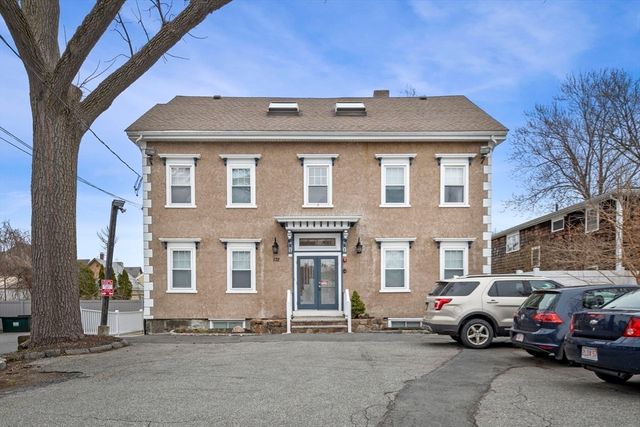 132 North 3, Salem, MA 01970