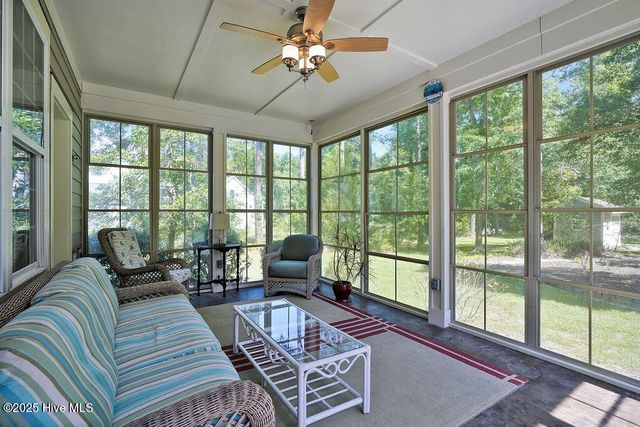 886 Hollybriar Drive, Bolivia, NC 28422