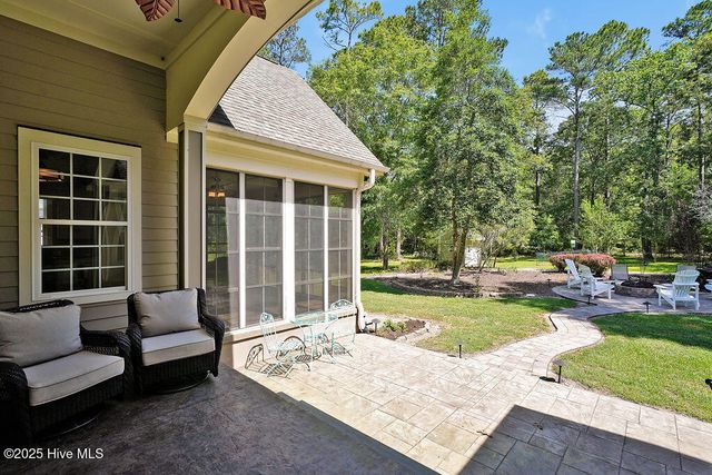 886 Hollybriar Drive, Bolivia, NC 28422