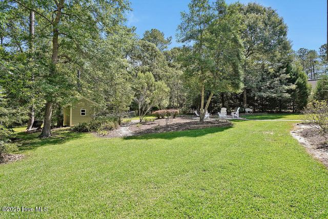 886 Hollybriar Drive, Bolivia, NC 28422