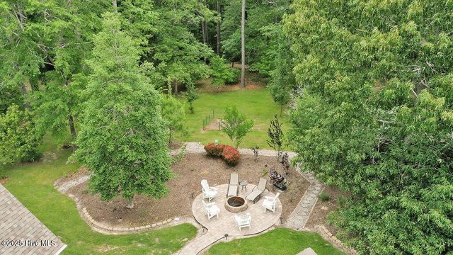 886 Hollybriar Drive, Bolivia, NC 28422