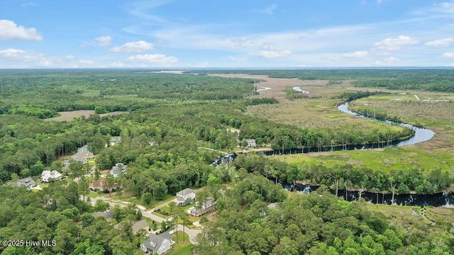 886 Hollybriar Drive, Bolivia, NC 28422