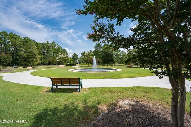 886 Hollybriar Drive, Bolivia, NC 28422