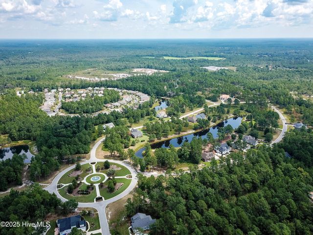 886 Hollybriar Drive, Bolivia, NC 28422
