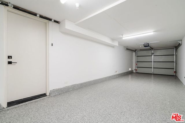 611 Broadway Street, Venice, CA 90291