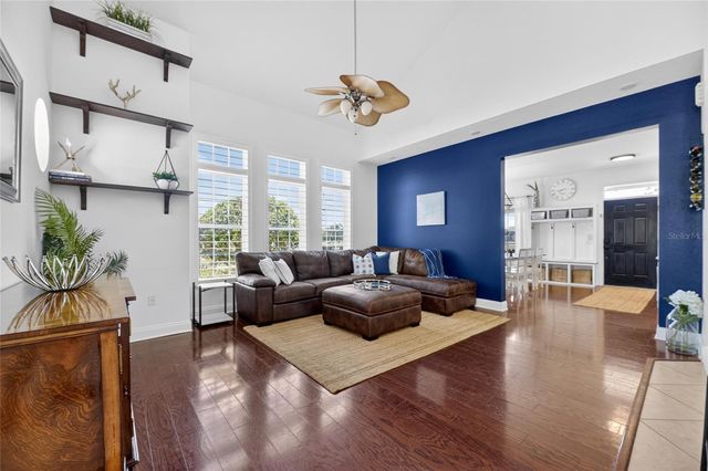 5536 LUMINAR POINTE LANE, Apollo Beach, FL 33572