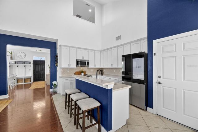 5536 LUMINAR POINTE LANE, Apollo Beach, FL 33572
