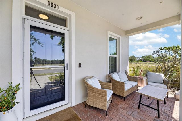 5536 LUMINAR POINTE LANE, Apollo Beach, FL 33572