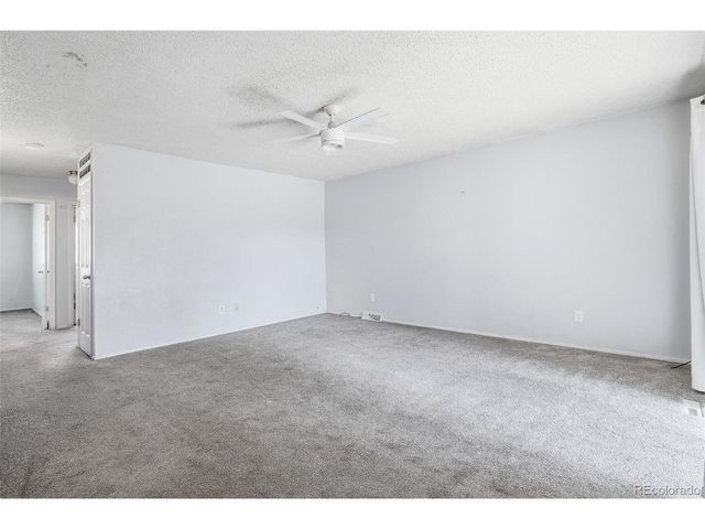 1250 Sable Blvd, Aurora, CO 80011