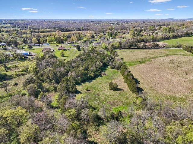 1 Horse Mountain Rd, Shelbyville, TN 37160
