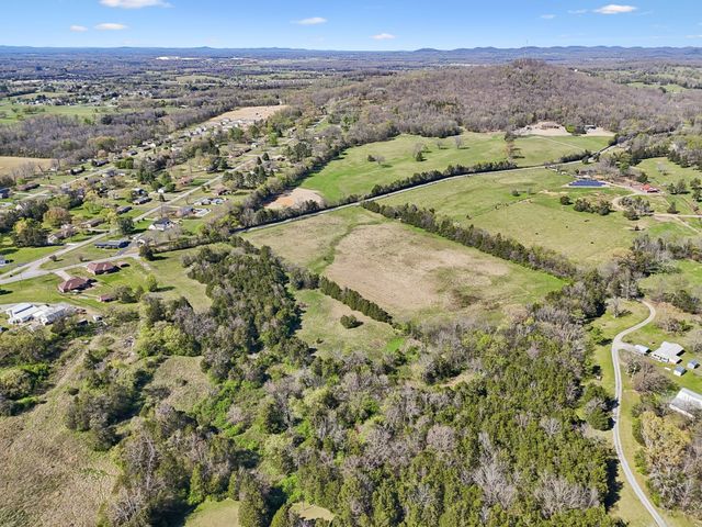 1 Horse Mountain Rd, Shelbyville, TN 37160