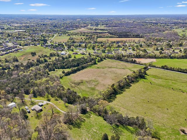 1 Horse Mountain Rd, Shelbyville, TN 37160