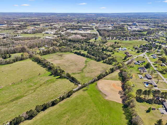 1 Horse Mountain Rd, Shelbyville, TN 37160