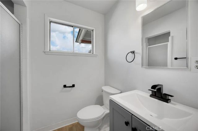 1207 W Woodcrest, Fullerton, CA 92833