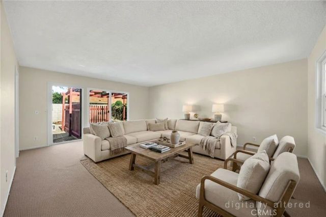 1207 W Woodcrest, Fullerton, CA 92833