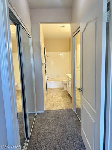 1900 North Torrey Pines Drive 212, Las Vegas, NV 89108