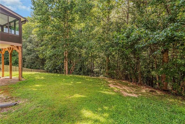 1807 Preserve Creek Way, Loganville, GA 30052