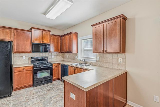 1807 Preserve Creek Way, Loganville, GA 30052