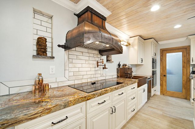 16941 Driftwood Lane, Sugarloaf Key, FL 33042