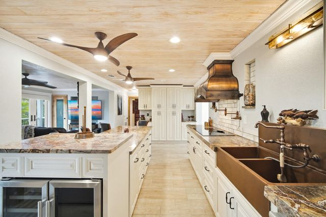 16941 Driftwood Lane, Sugarloaf Key, FL 33042