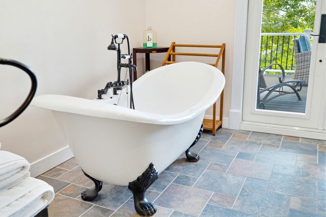 16941 Driftwood Lane, Sugarloaf Key, FL 33042