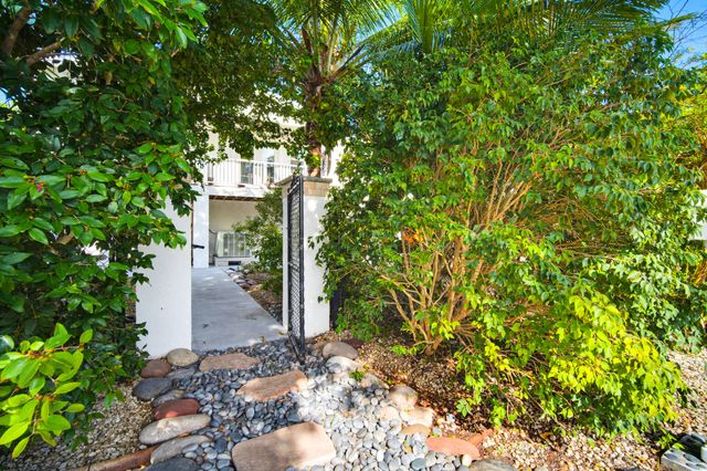 16941 Driftwood Lane, Sugarloaf Key, FL 33042