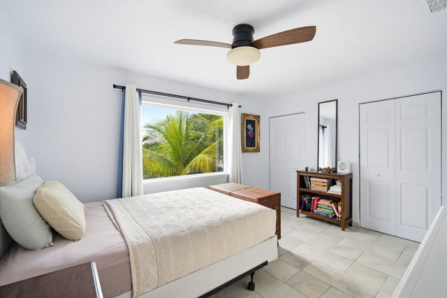 16941 Driftwood Lane, Sugarloaf Key, FL 33042