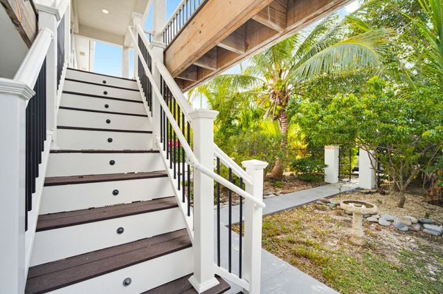 16941 Driftwood Lane, Sugarloaf Key, FL 33042