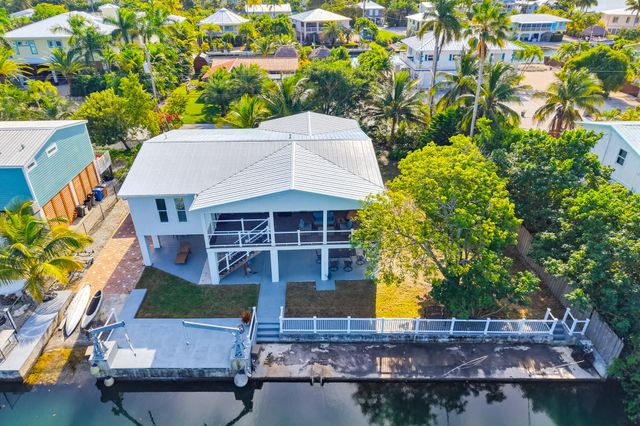 16941 Driftwood Lane, Sugarloaf Key, FL 33042