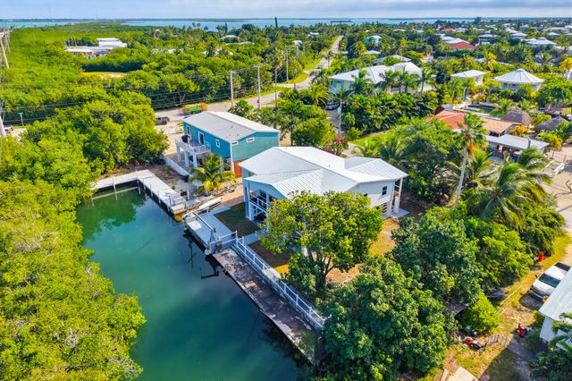 16941 Driftwood Lane, Sugarloaf Key, FL 33042