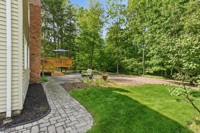 9 Jayne Ter, Ringwood Boro, NJ 07456