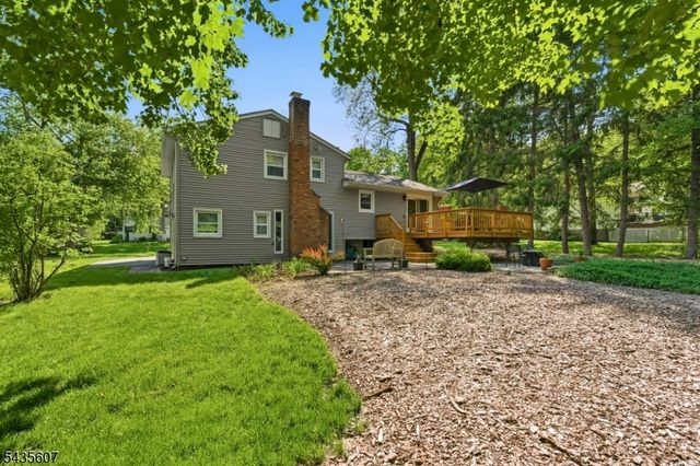 9 Jayne Ter, Ringwood Boro, NJ 07456