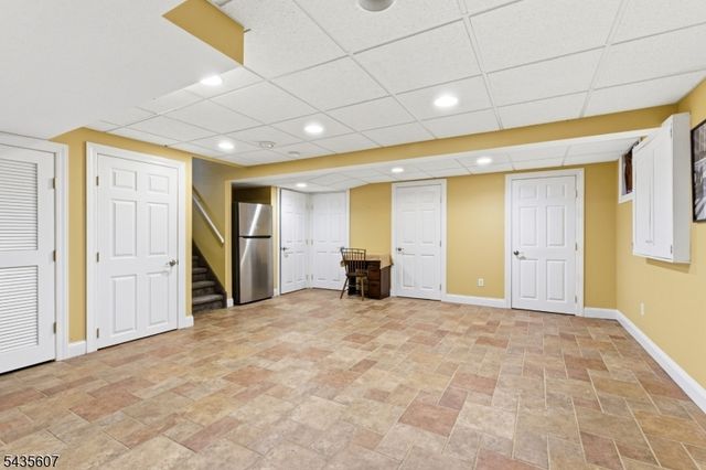 9 Jayne Ter, Ringwood Boro, NJ 07456