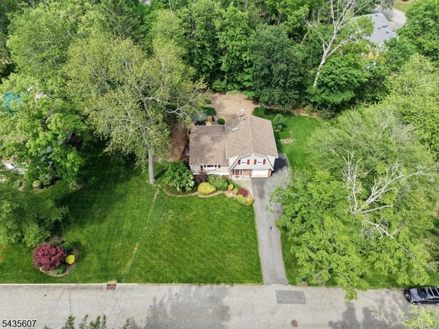9 Jayne Ter, Ringwood Boro, NJ 07456