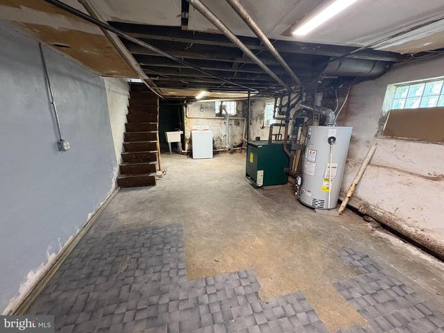 198 W THELMA ST, Philadelphia, PA 19140