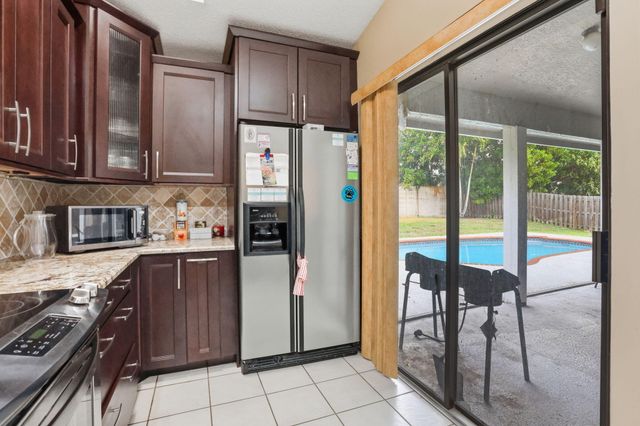 11257 NW 45th Street, Coral Springs, FL 33065