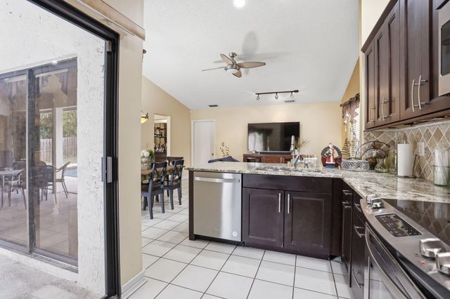 11257 NW 45th Street, Coral Springs, FL 33065