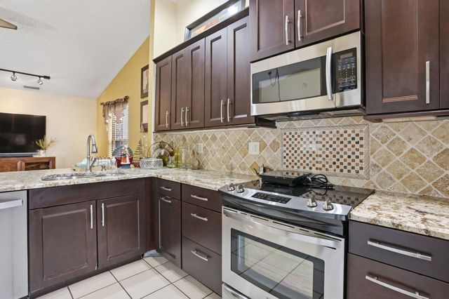 11257 NW 45th Street, Coral Springs, FL 33065