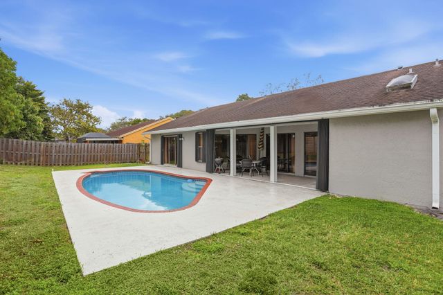 11257 NW 45th Street, Coral Springs, FL 33065